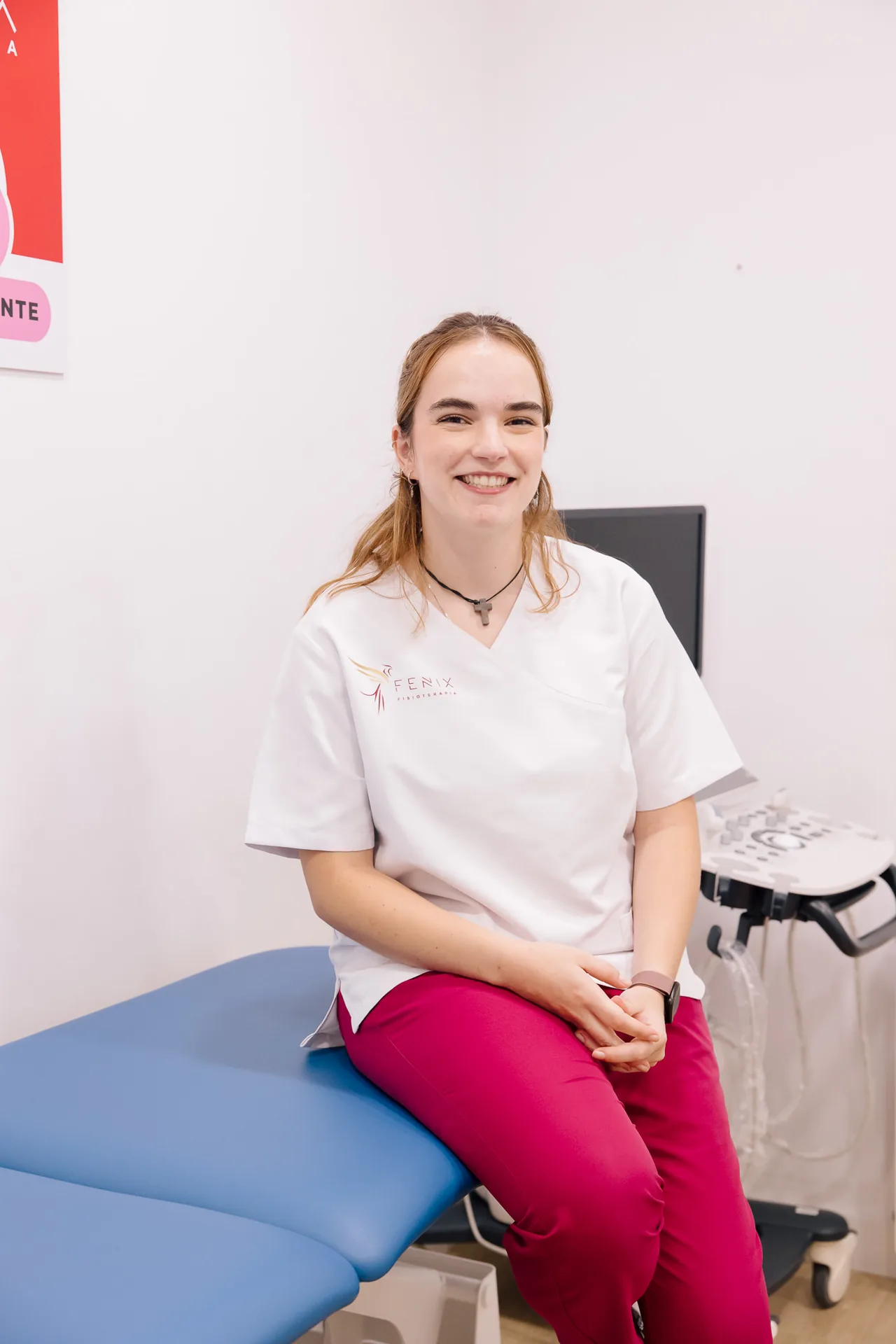 Alexandra Ureta, fisioterapeuta y CAFD en Fénix Fisioterapia